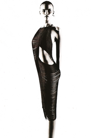 Illustration for article titled Hurtful Heels, Zoned-Out Zombies & Crotch Watch: Spring's Worst Ads